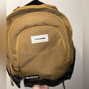 BNWT dakine backpack